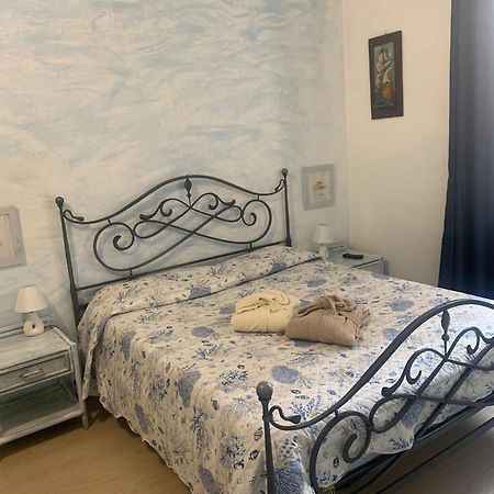 The Sea Flower Appartamento Con Giardino E Garage Auto Incluso サンレモ エクステリア 写真